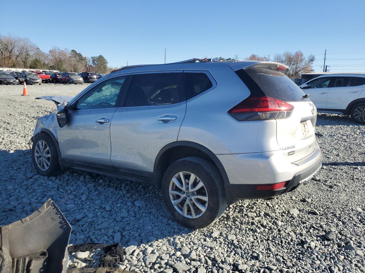 Nissan Rogue S Image 6