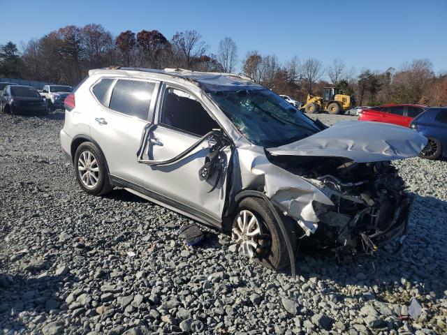 Nissan Rogue S Image 3