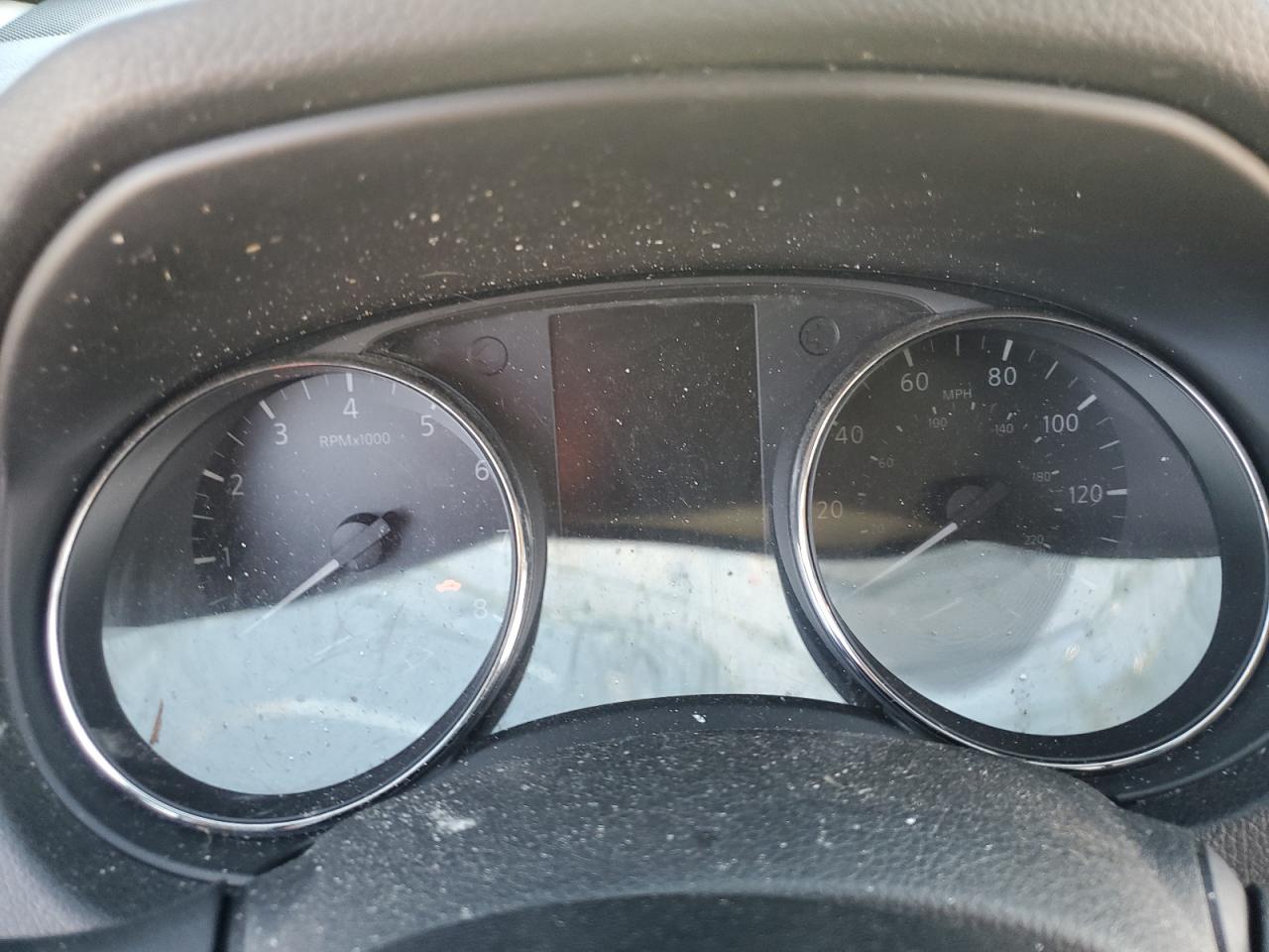 Nissan Rogue S Image 10