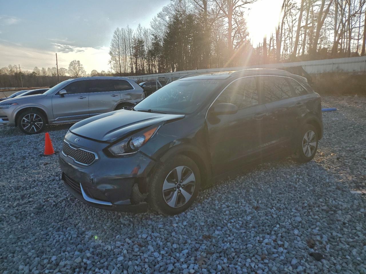 Kia Niro Fe Image 1