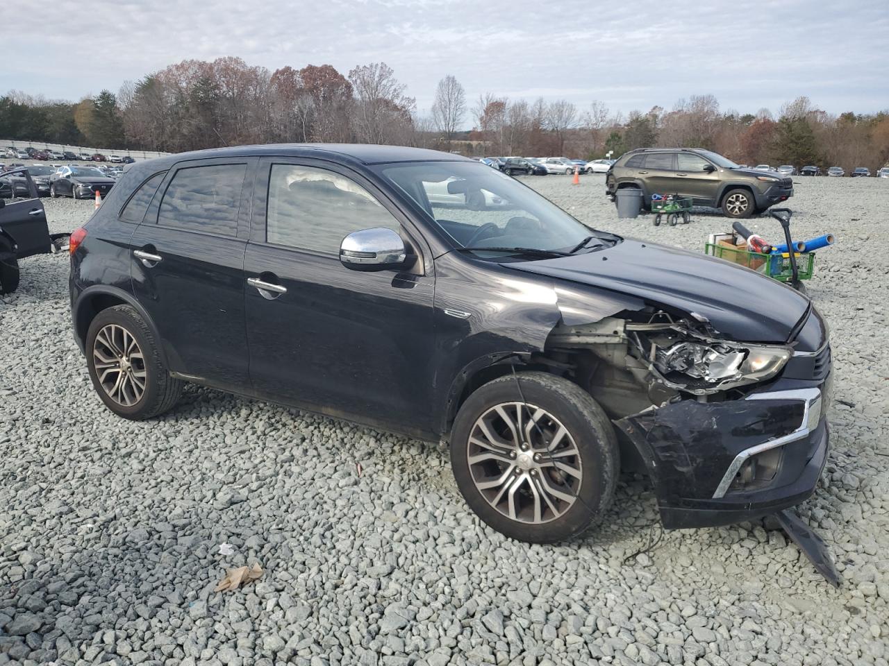 Mitsubishi Outlander Es Image 9