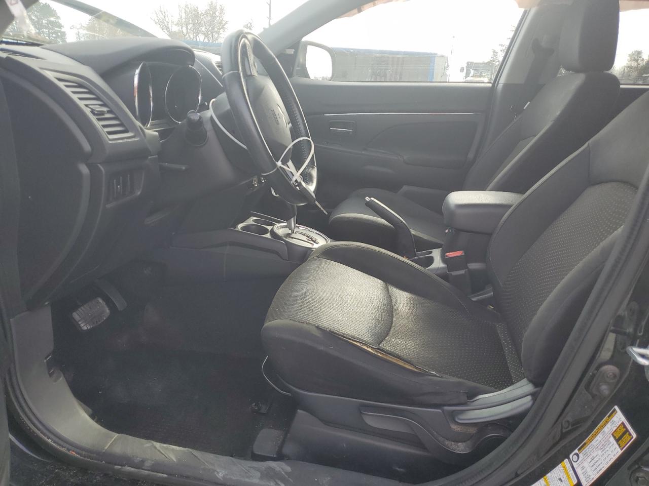 Mitsubishi Outlander Es Image 4