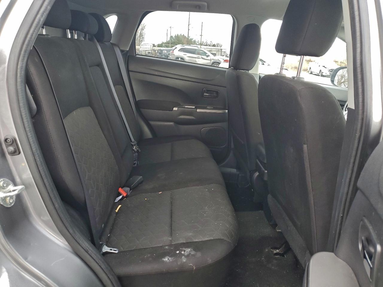 Mitsubishi Outlander Se Image 7