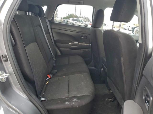 Mitsubishi Outlander Se Image 7