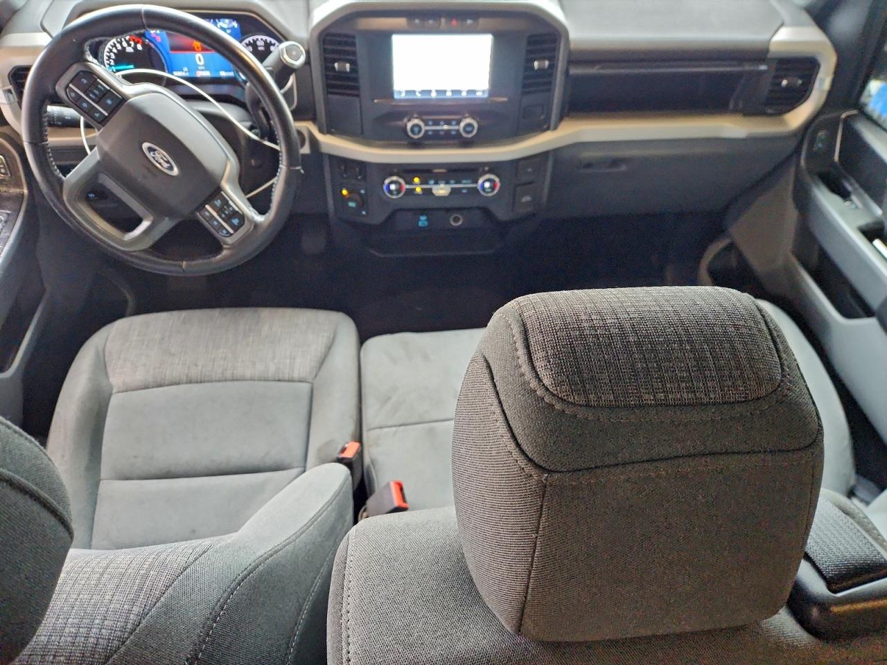 Ford F-150 Supercrew Image 3