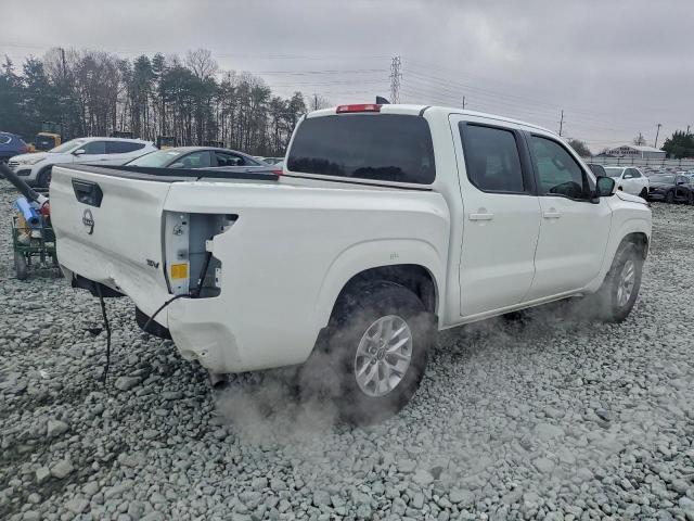 Nissan Frontier S Image 2