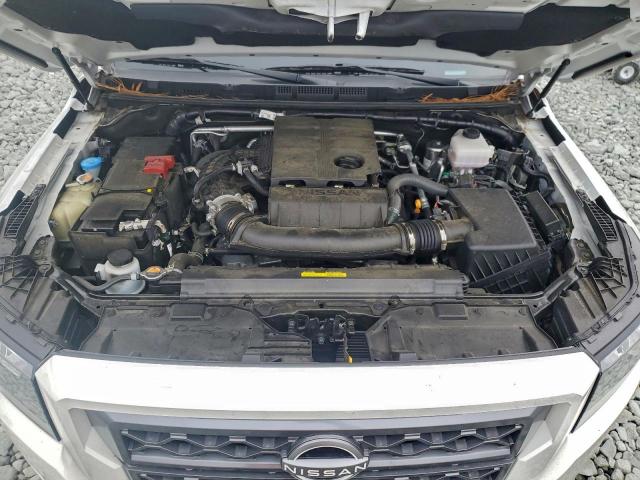 Nissan Frontier S Image 9