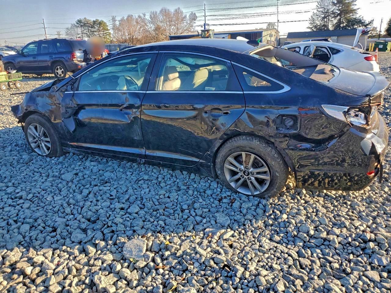 Hyundai SONATA Se Image 2