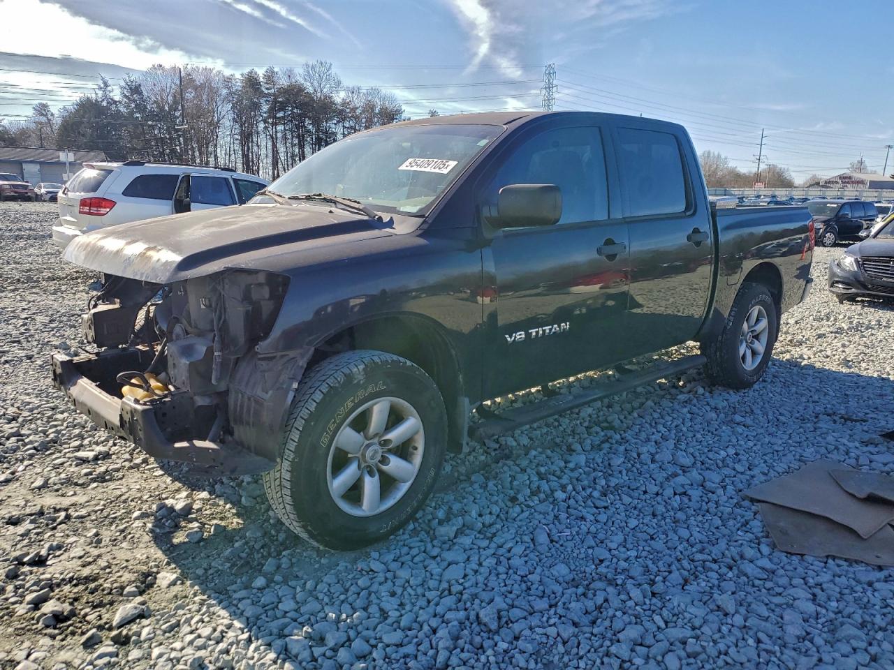 Nissan Titan S Image 1