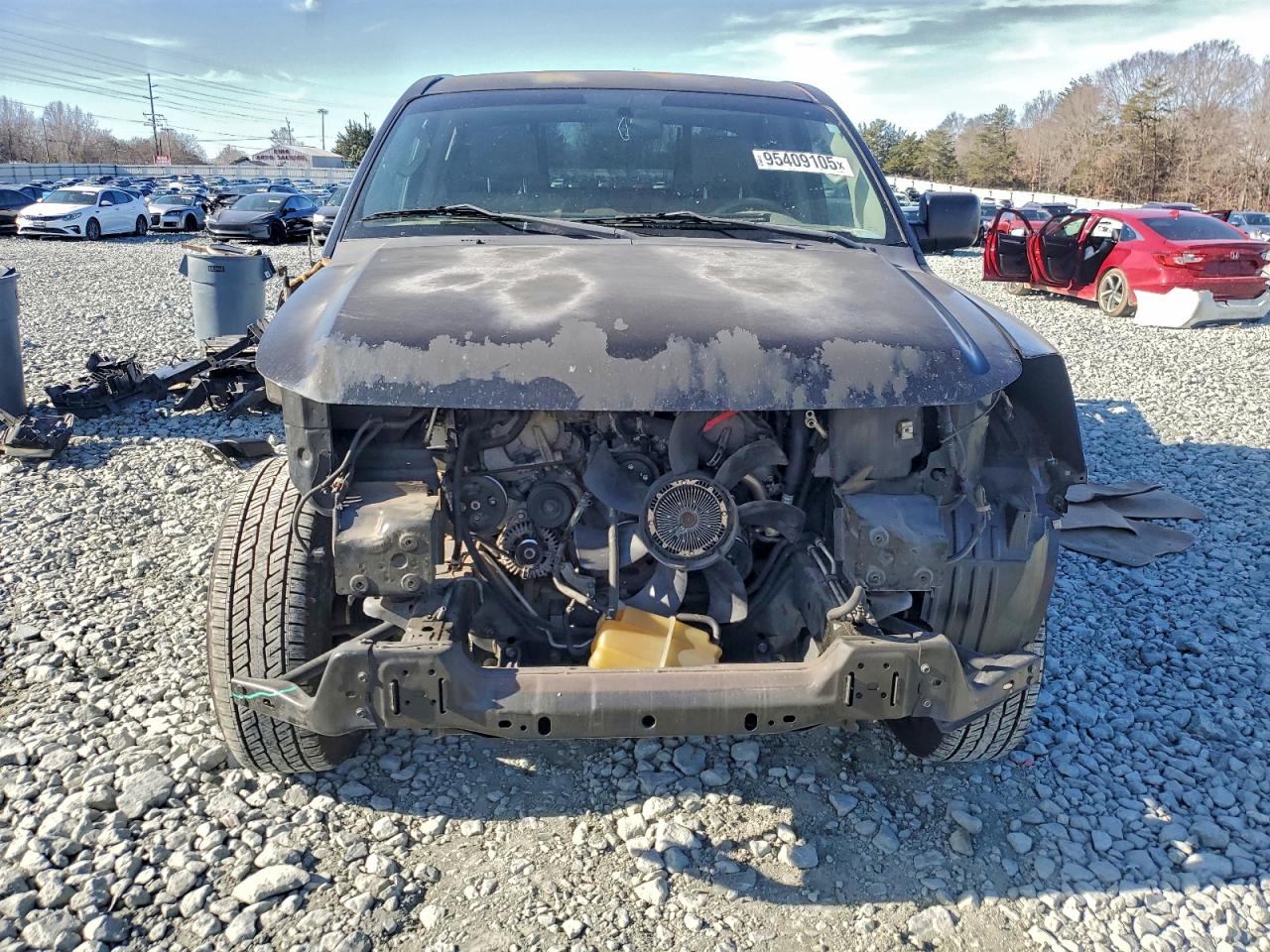 Nissan Titan S Image 9