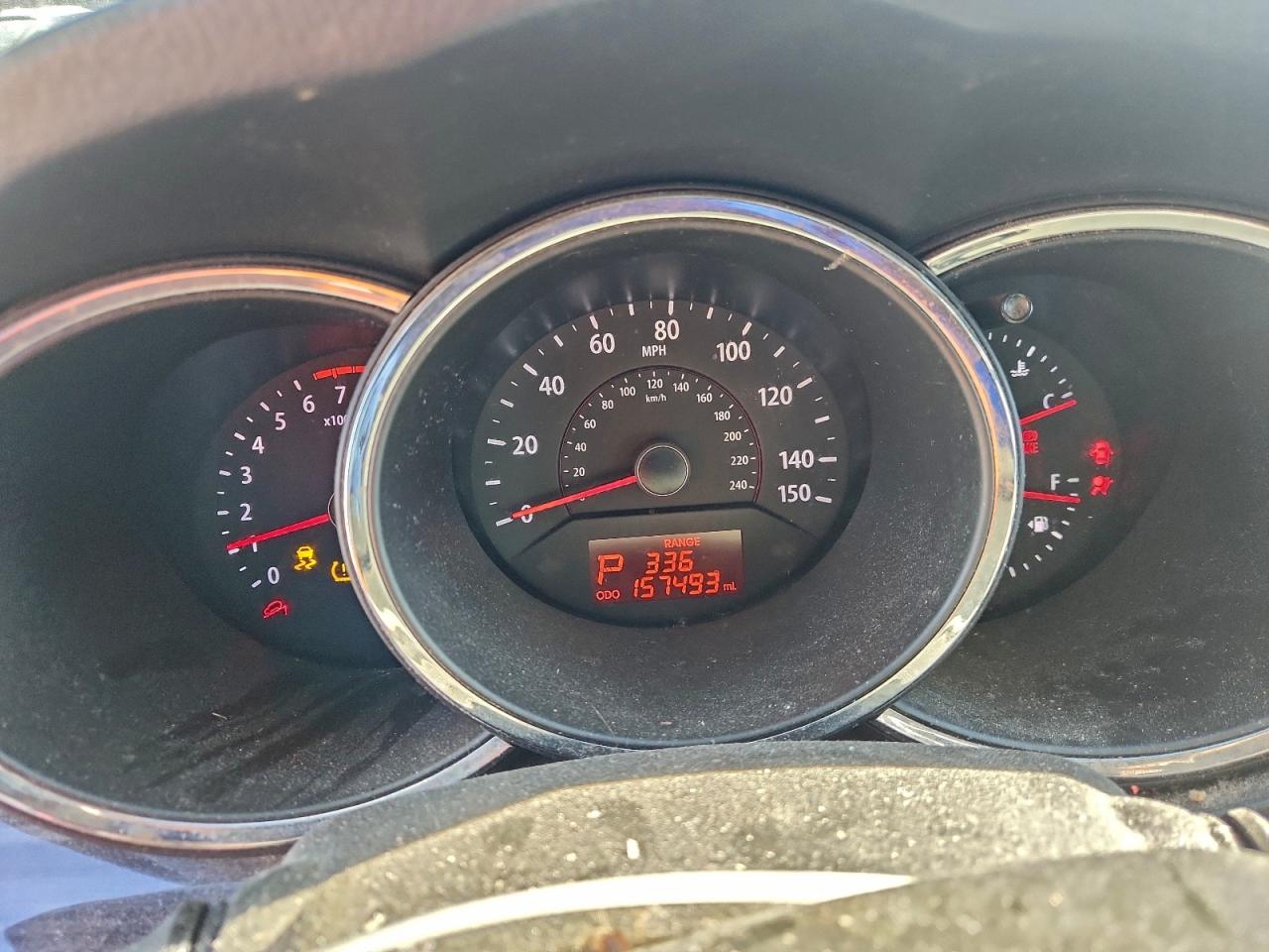 Kia Sorento Base Image 9