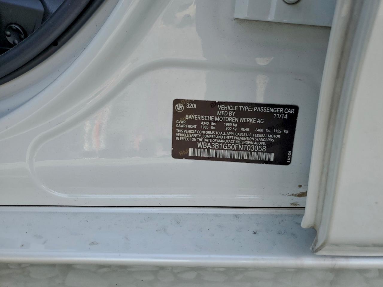 BMW 3 Series I Image 10