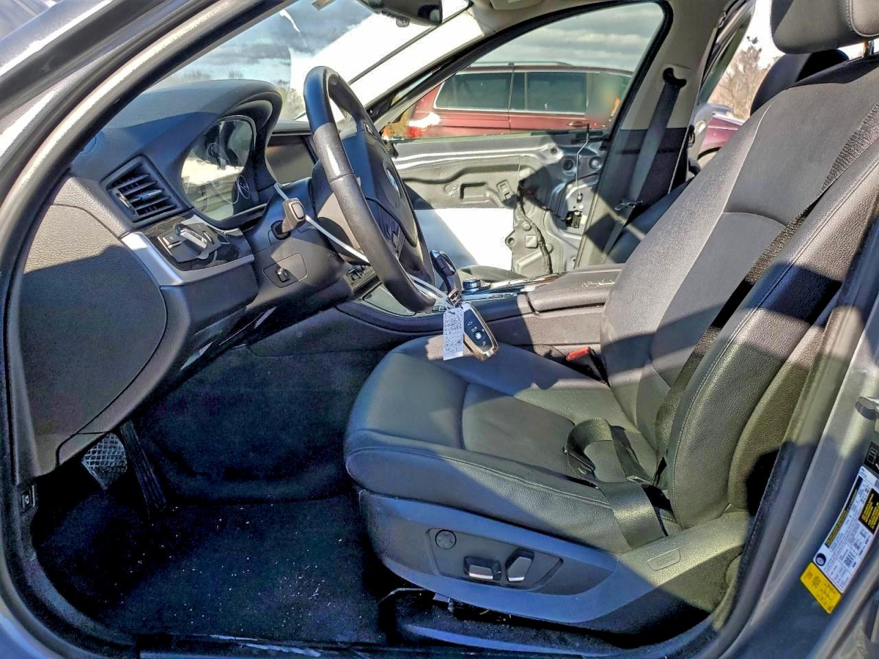 BMW 5 Series I Image 10