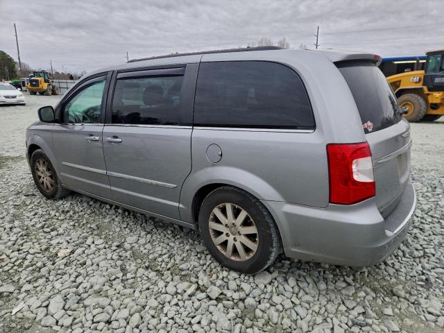 Chrysler Minivan Touring Image 3