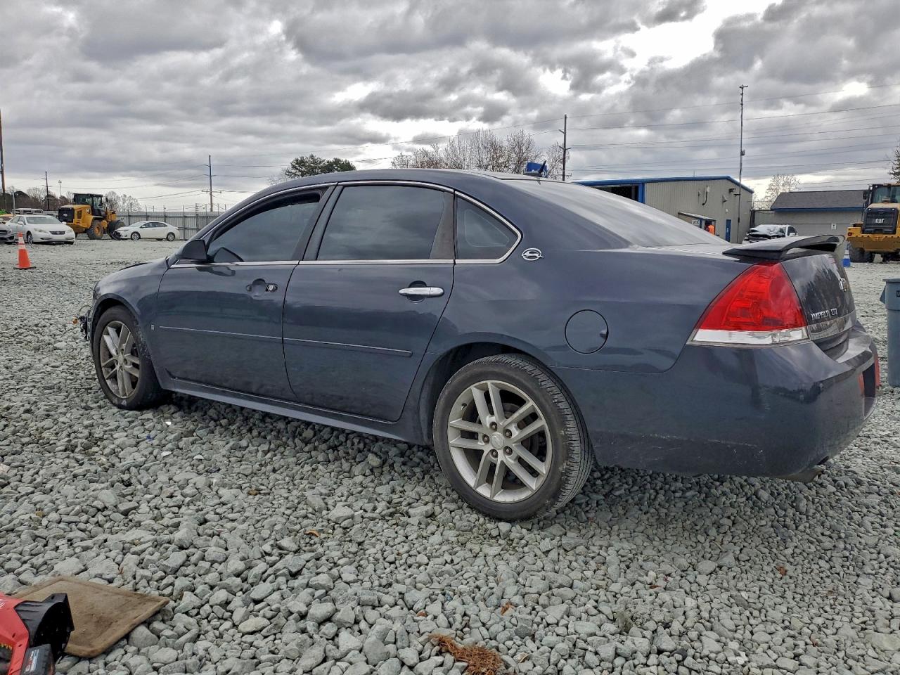 Chevrolet Impala Ltz Image 3