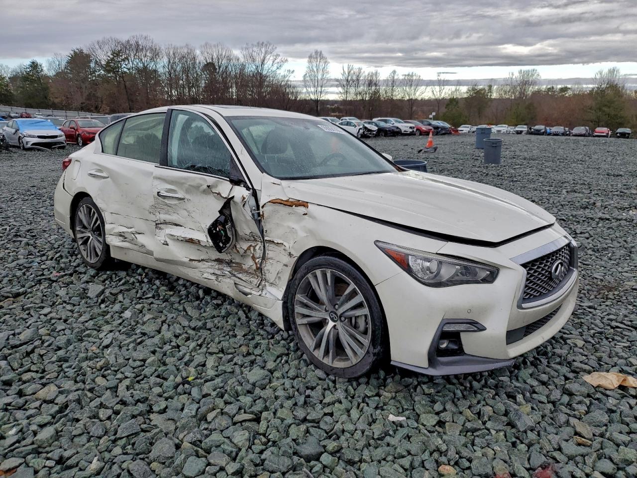 INFINITI Q50 Sensory Image 5
