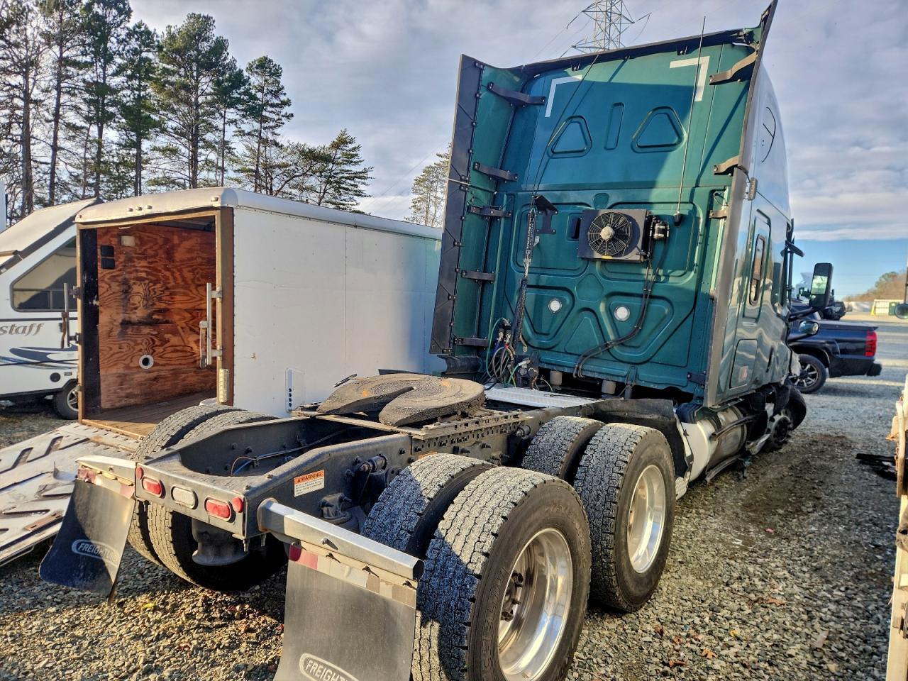 Freightliner Cascadia 1 Image 7