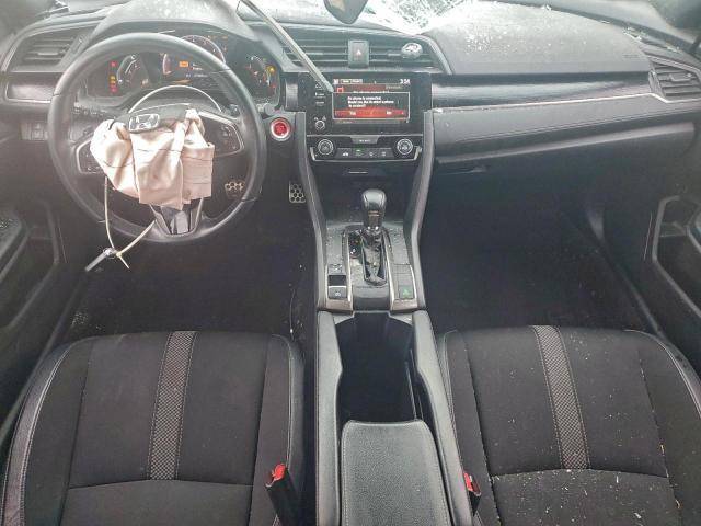 Honda Civic Sport Image 9