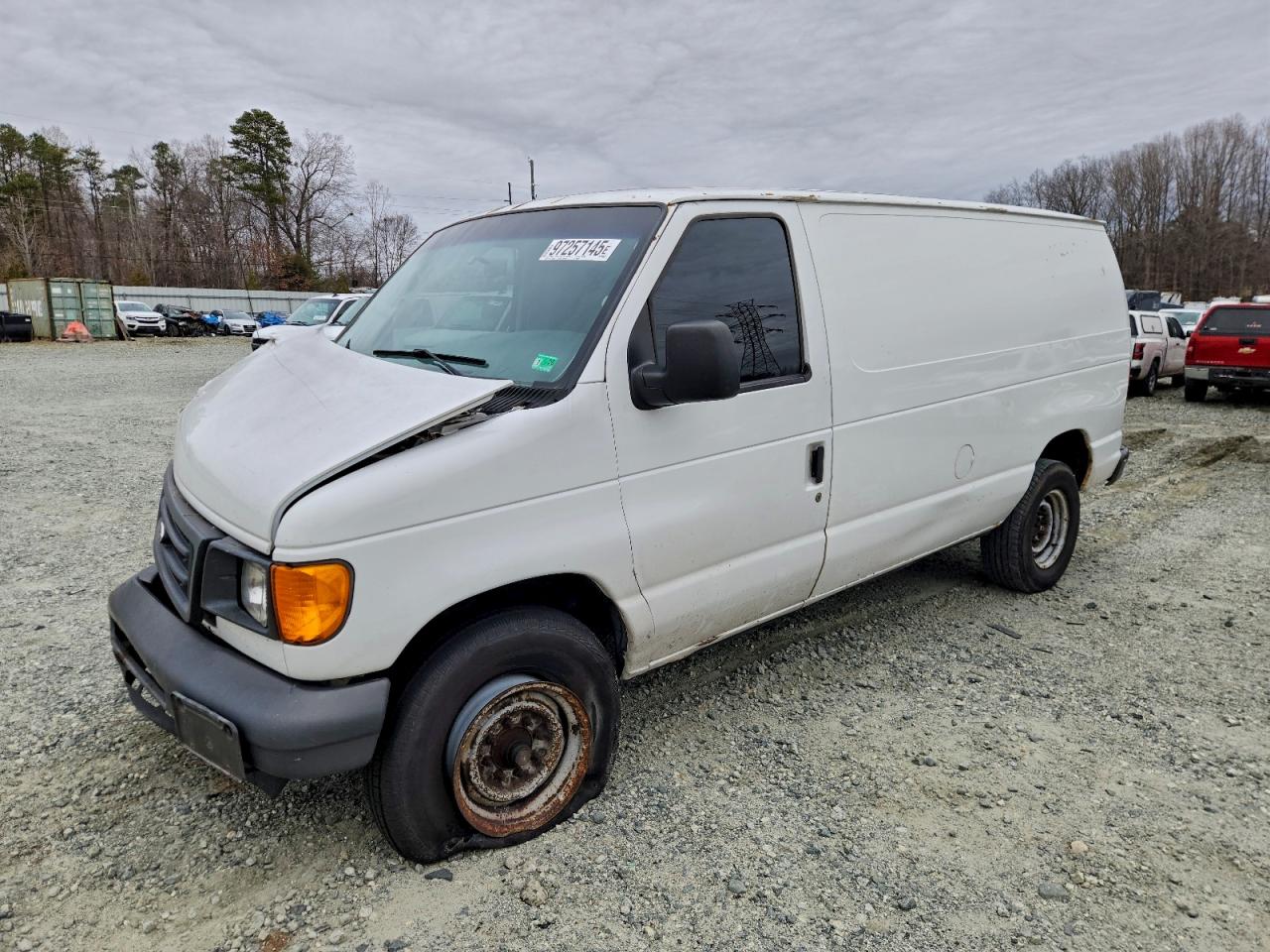 Ford Econoline E350 Super Duty Van Image 1