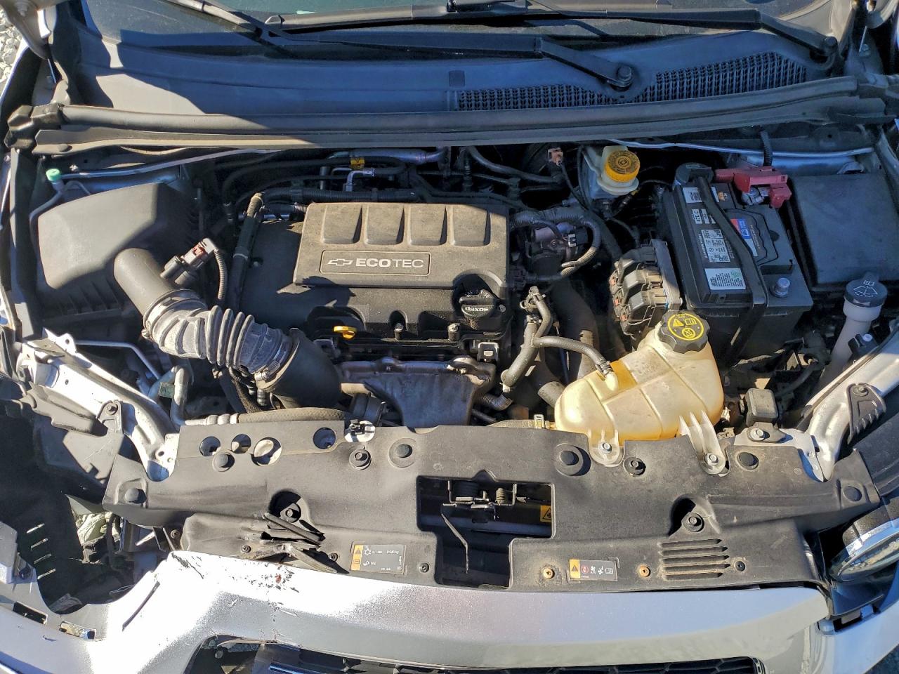 Chevrolet Sonic Lt Image 7