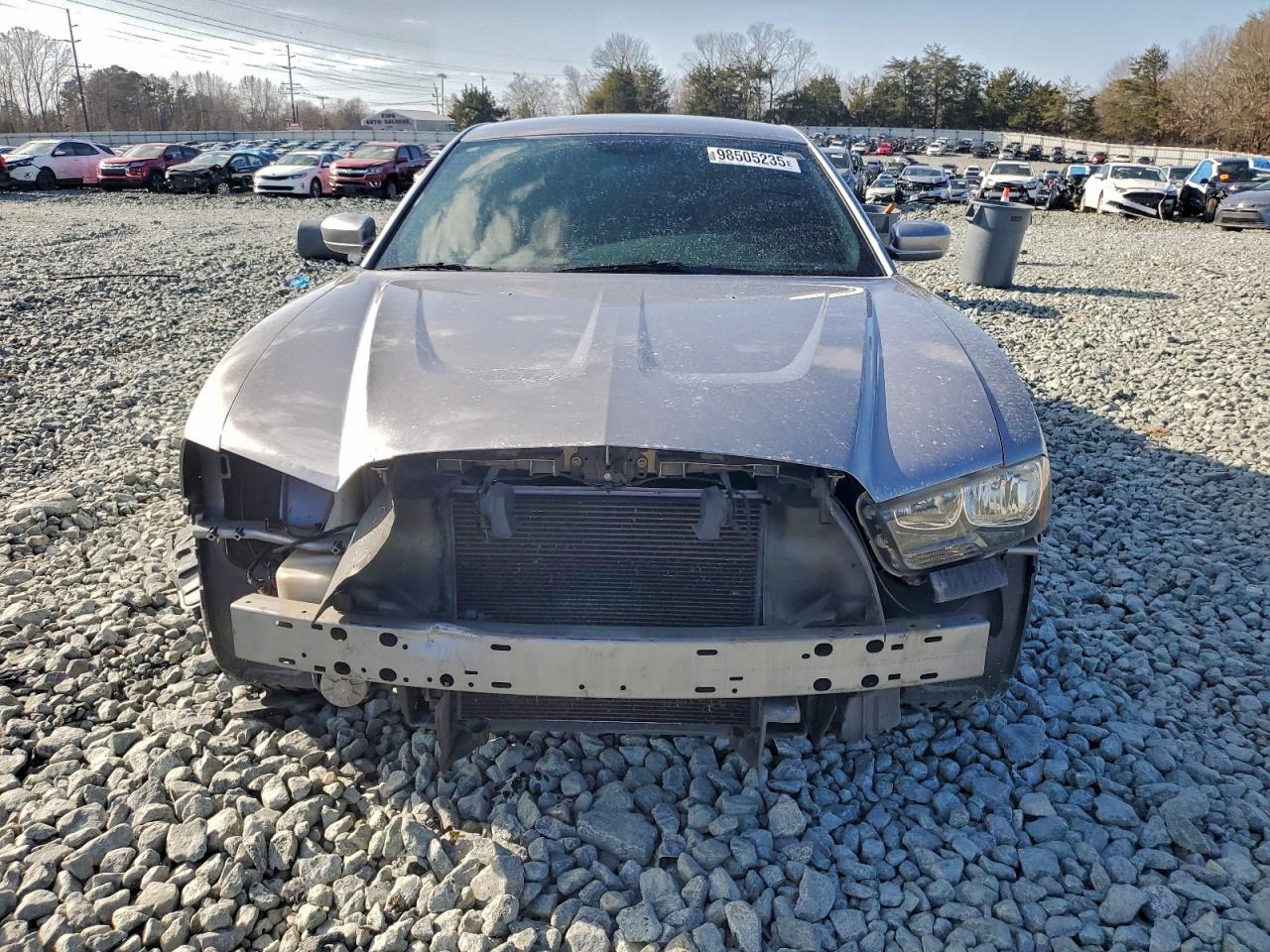 Dodge Charger Se Image 7