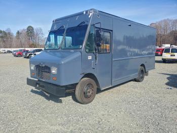  Salvage Freightliner Mt45