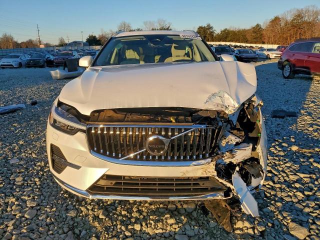 Volvo Xc60 Plus Plus Image 9