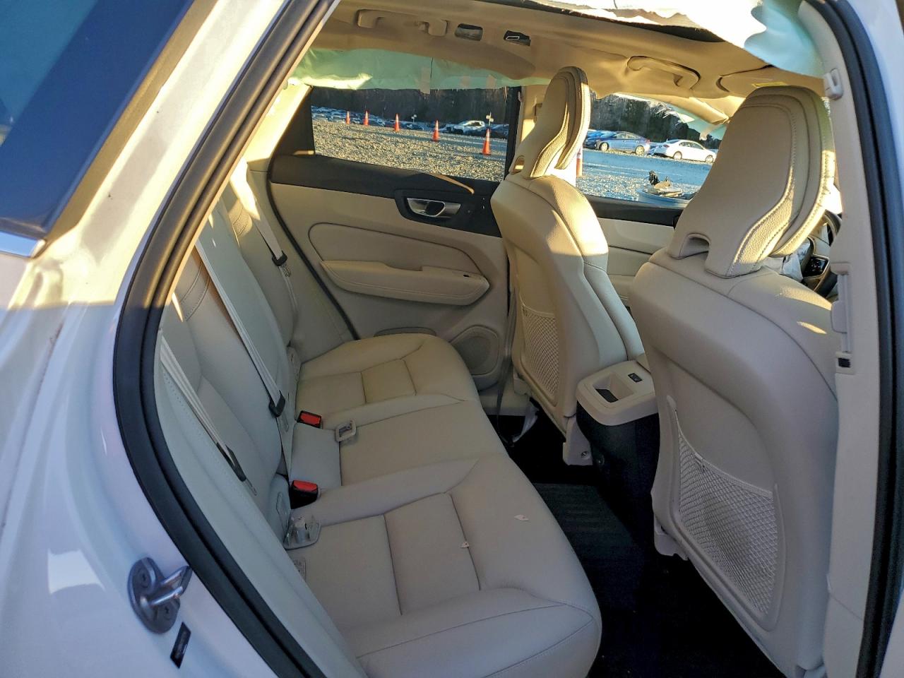 Volvo Xc60 Plus Plus Image 11