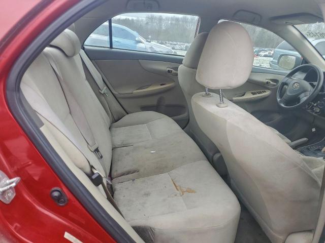 Toyota Corolla Base Image 7