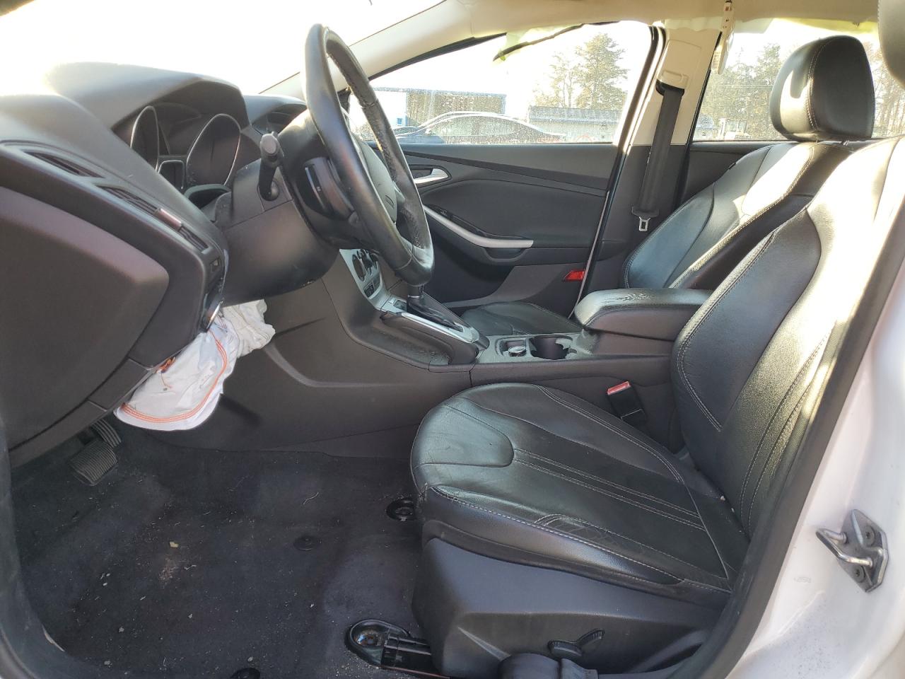 Ford Focus Se Image 12