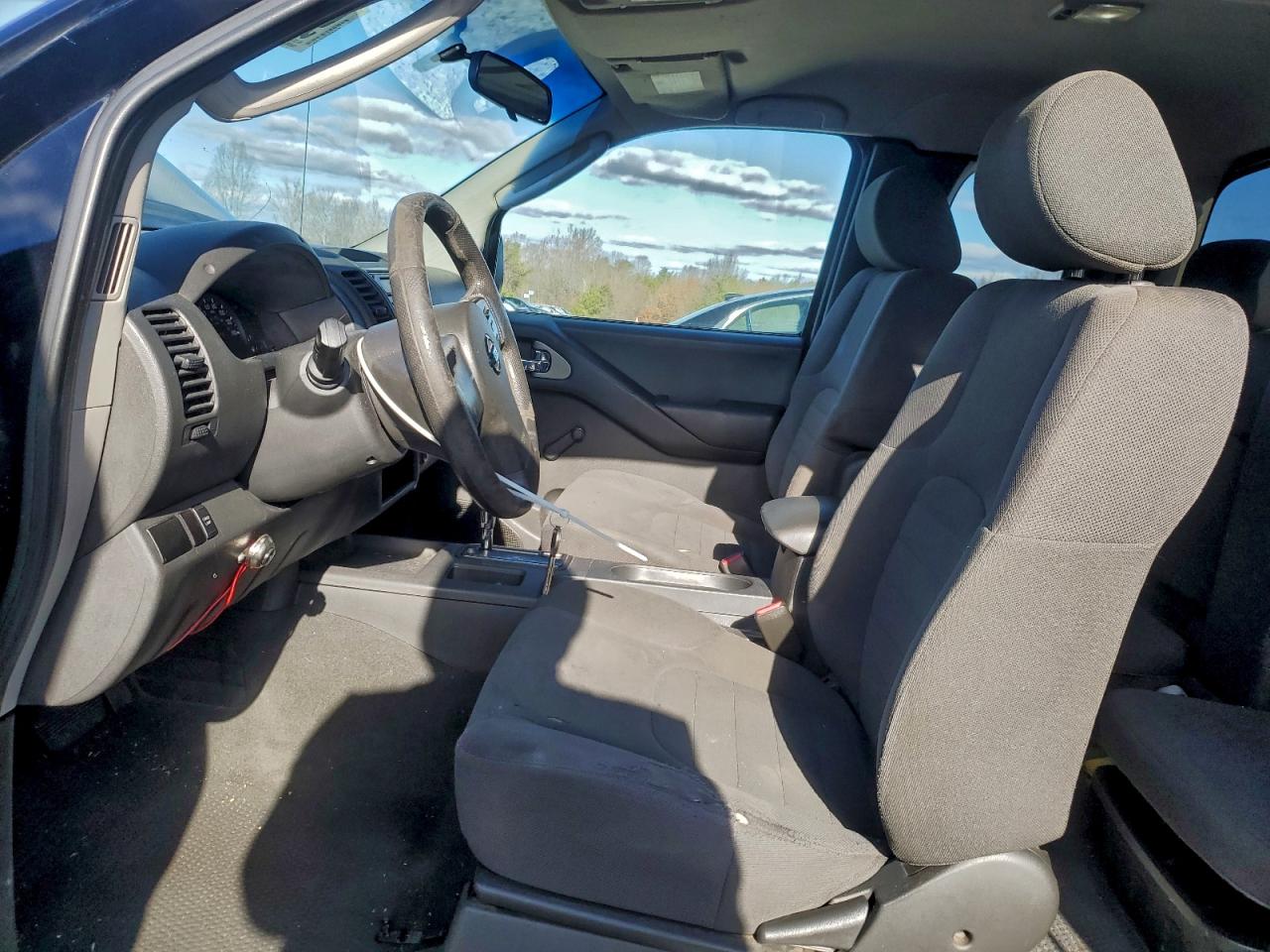 Nissan Frontier King Cab Xe Image 11