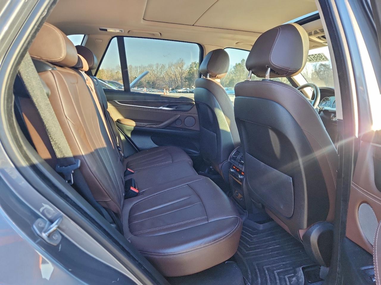 BMW X Series Xdrive35i Image 12