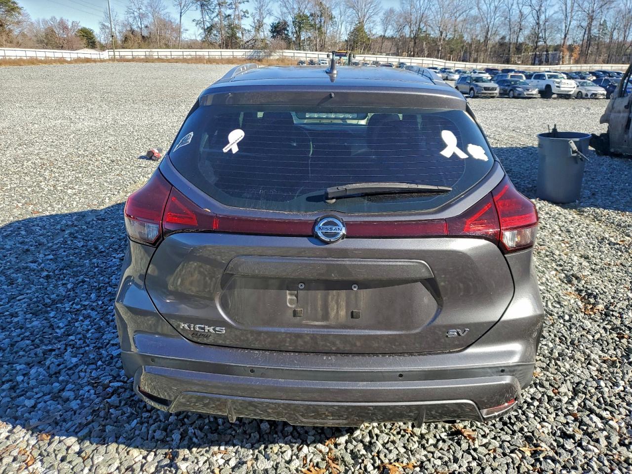 Nissan Kicks Sv Image 5