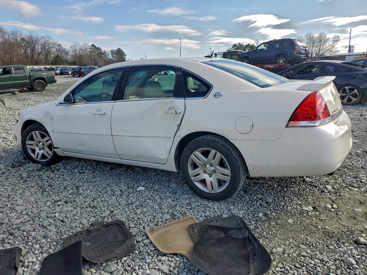 Chevrolet Impala Lt Image 5