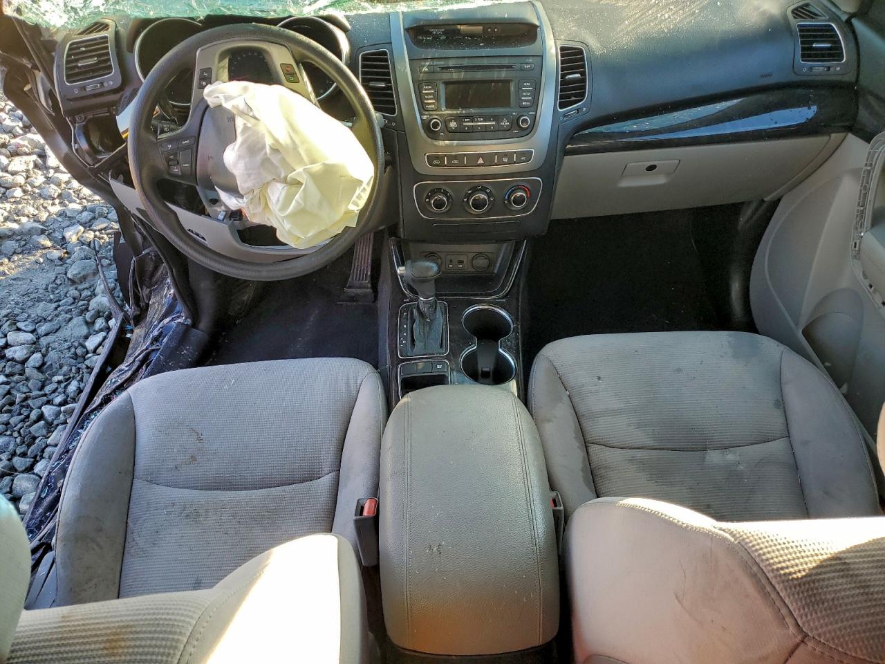 Kia Sorento Lx Image 5