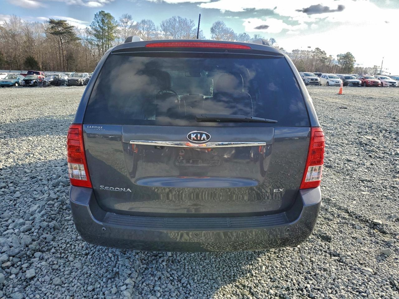 Kia Sedona Ex Image 3