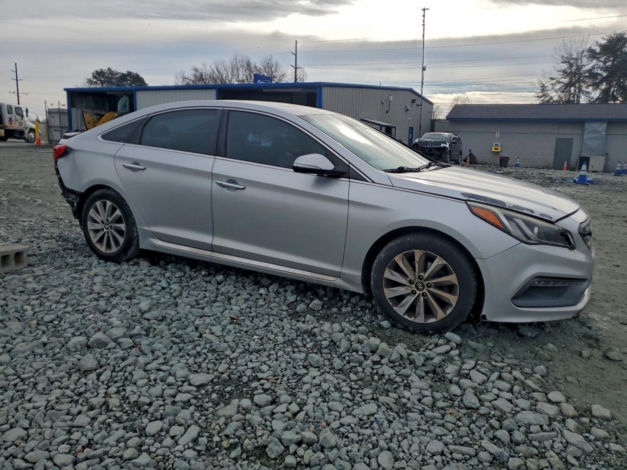 Hyundai SONATA Sport Image 3