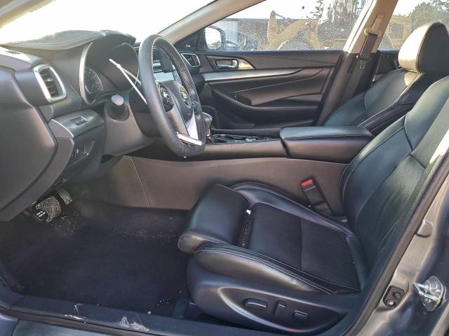 Nissan Maxima 3.5s Image 6