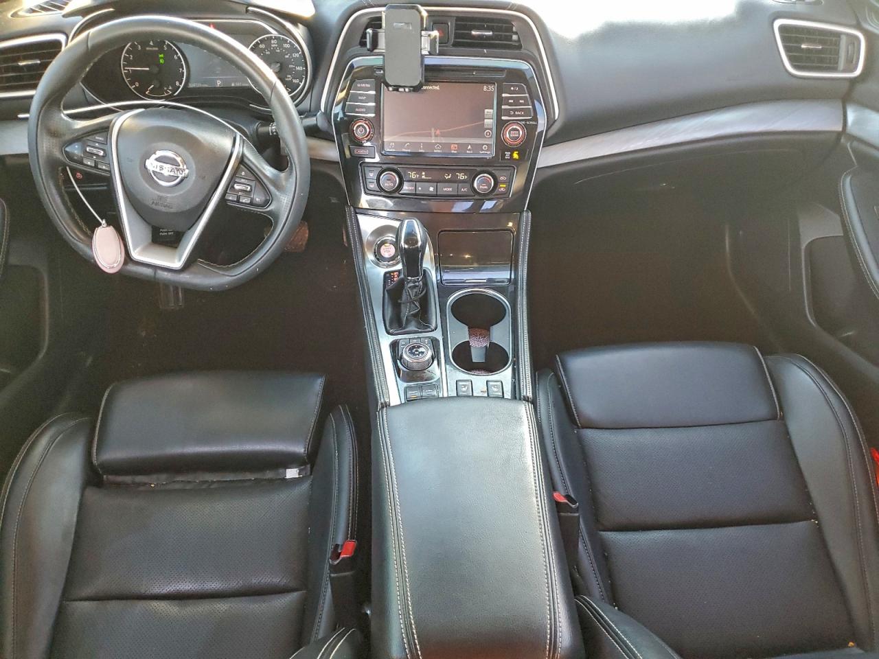 Nissan Maxima 3.5s Image 9