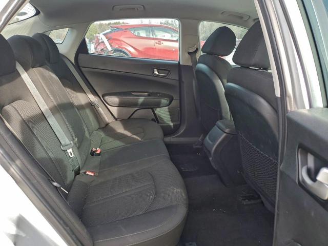 Kia Optima Lx Image 6