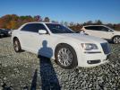 Chrysler 300 Image 10