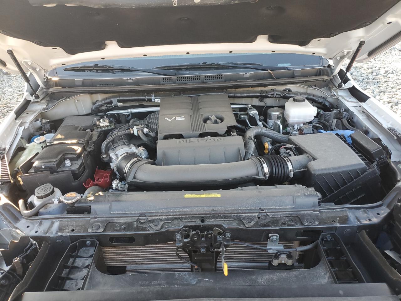 Nissan Frontier S Image 11