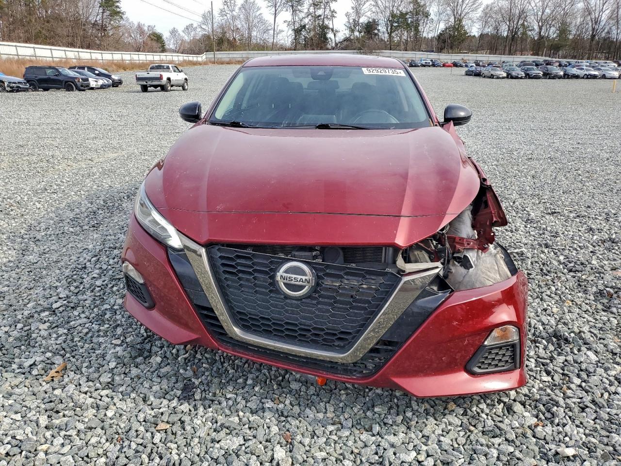 Nissan Altima Sr Image 5