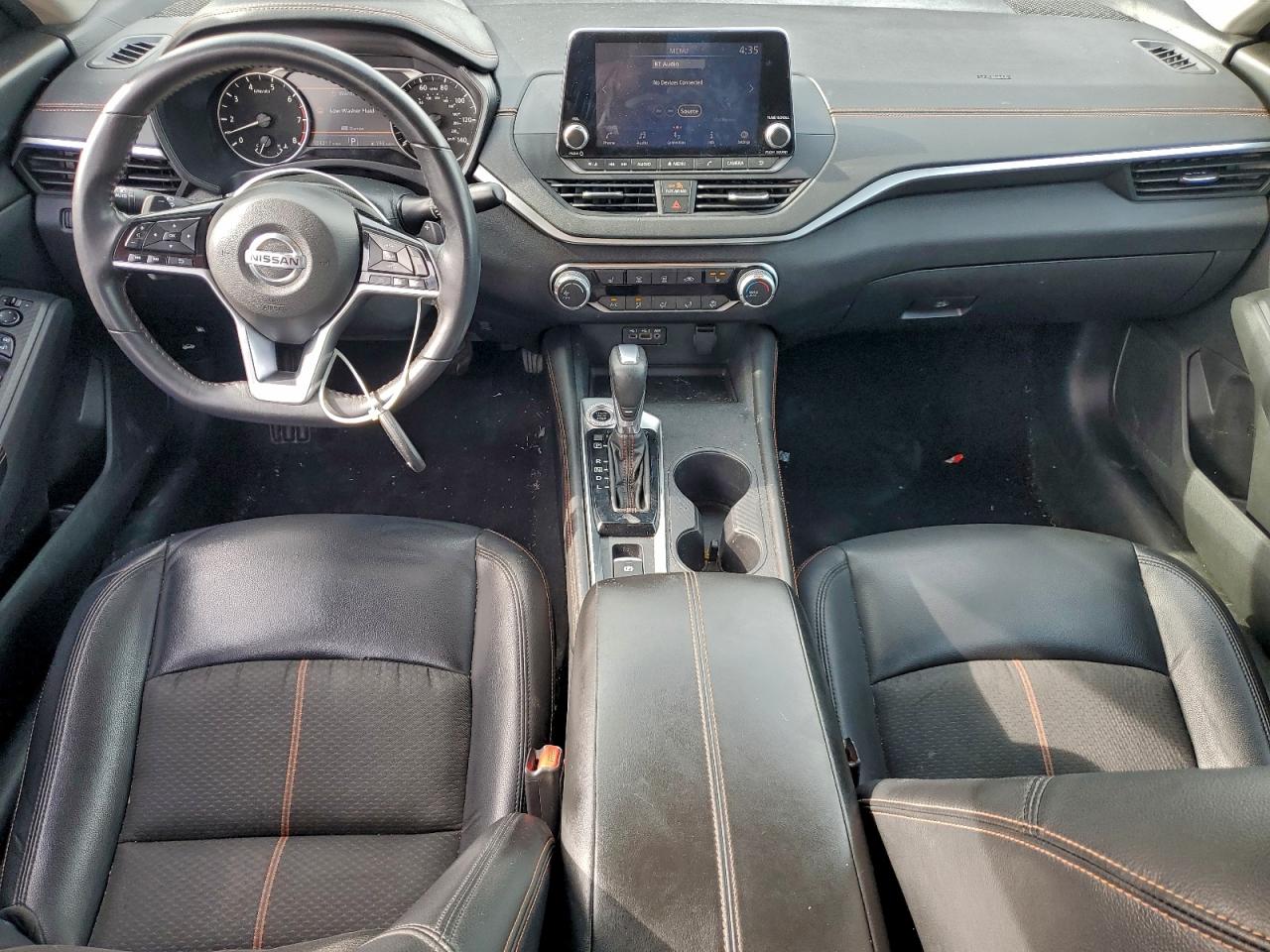 Nissan Altima Sr Image 12