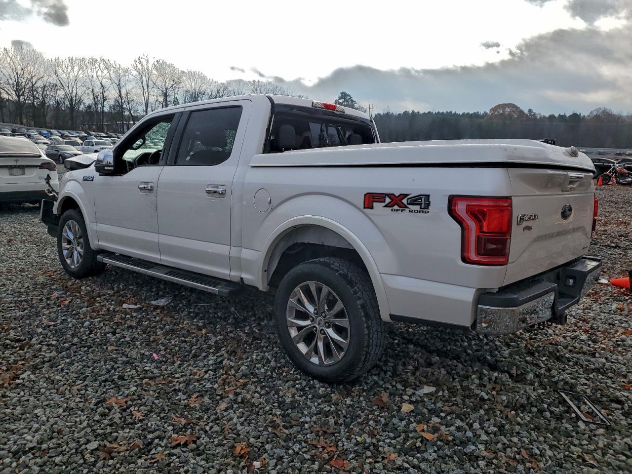 Ford F-150 Supercrew Image 7