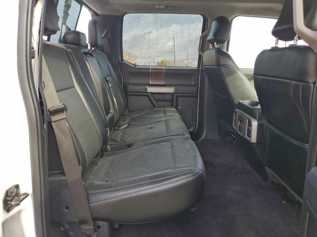 Ford F-150 Supercrew Image 3