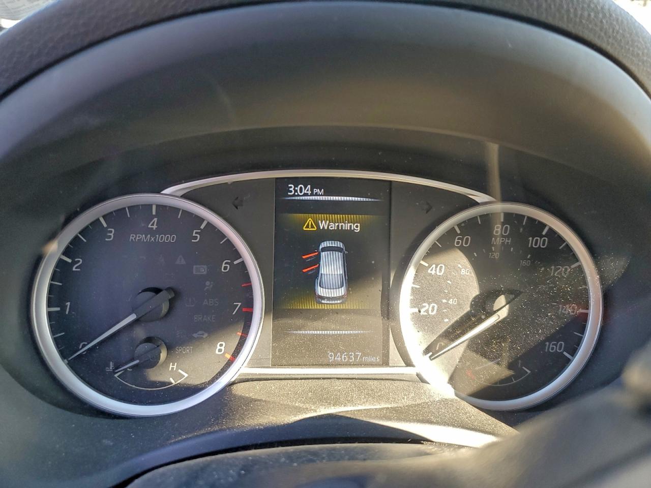 Nissan Sentra S Image 5