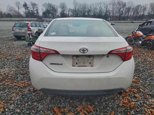 Toyota Corolla L Image 11