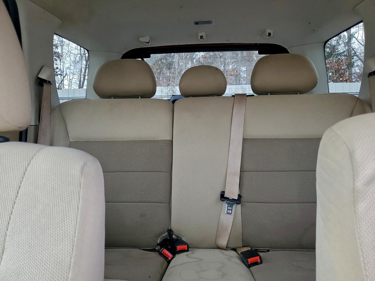 Ford Escape Xlt Image 8