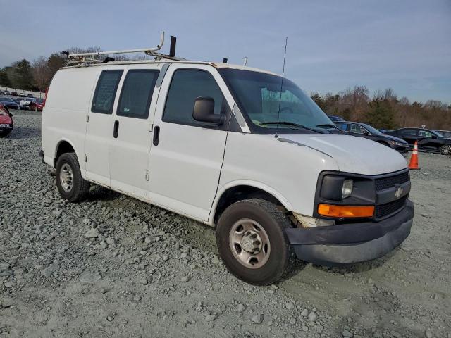 Chevrolet Express Image 3